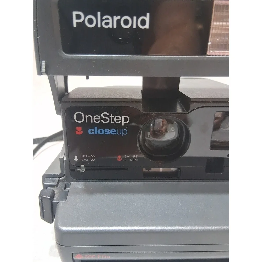 Polaroid One Step Close Up 600 Film Instant Camera w Strap 🔥🔥